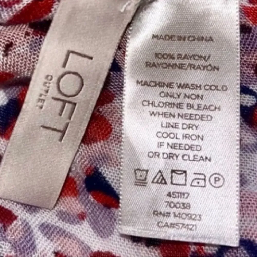 LOFT Outlet Scarf Infinity 100% Rayon Leopard Print Lightweight 🎉Host Pick 🎉
